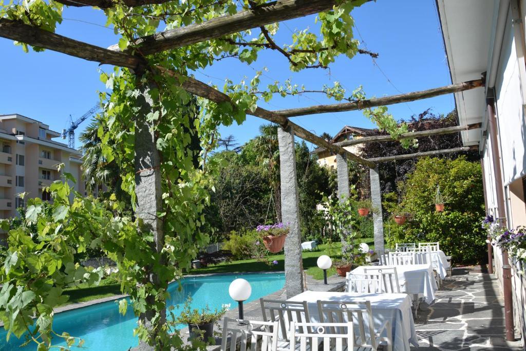 Hotel Villa Selva Лугано Экстерьер фото