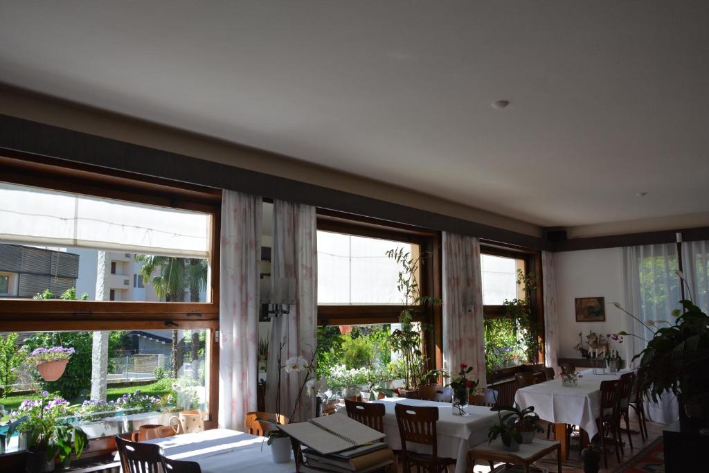 Hotel Villa Selva Лугано Экстерьер фото